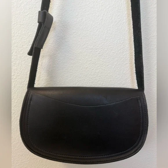 Urban Southern Half Moon Crossbody Purse Bag Minimalist - Picture 4 of 7